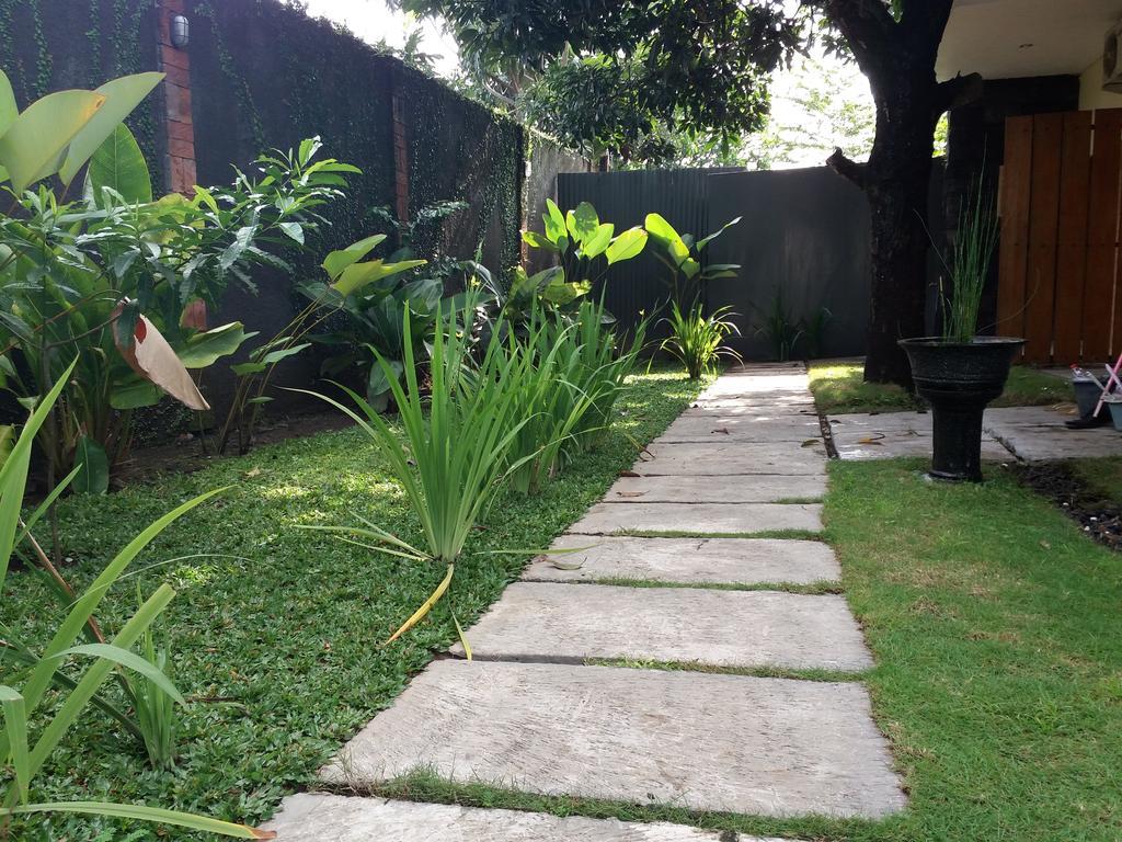 Beto Guesthouse Kalasan Exterior photo